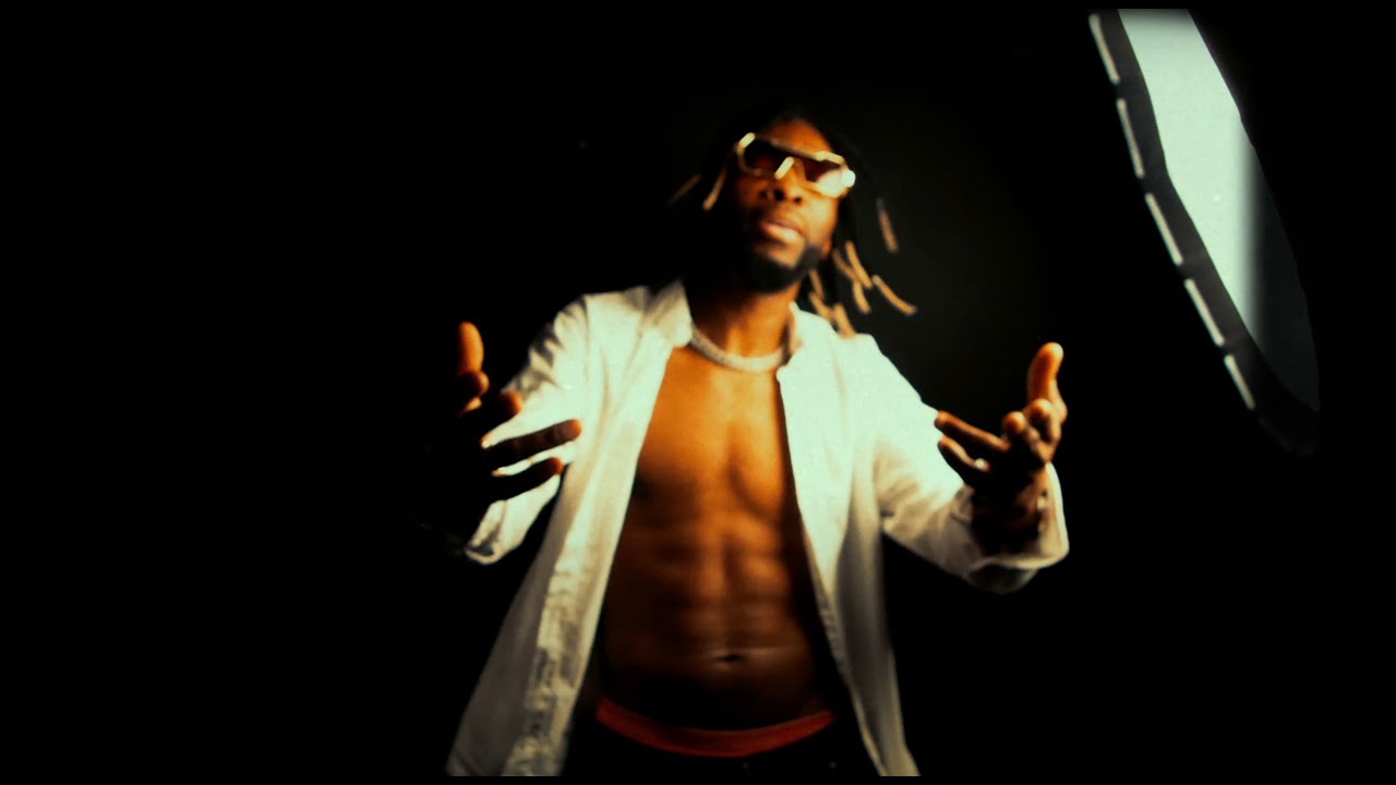 K17 - Steff London (Official Music Video) - YouTube