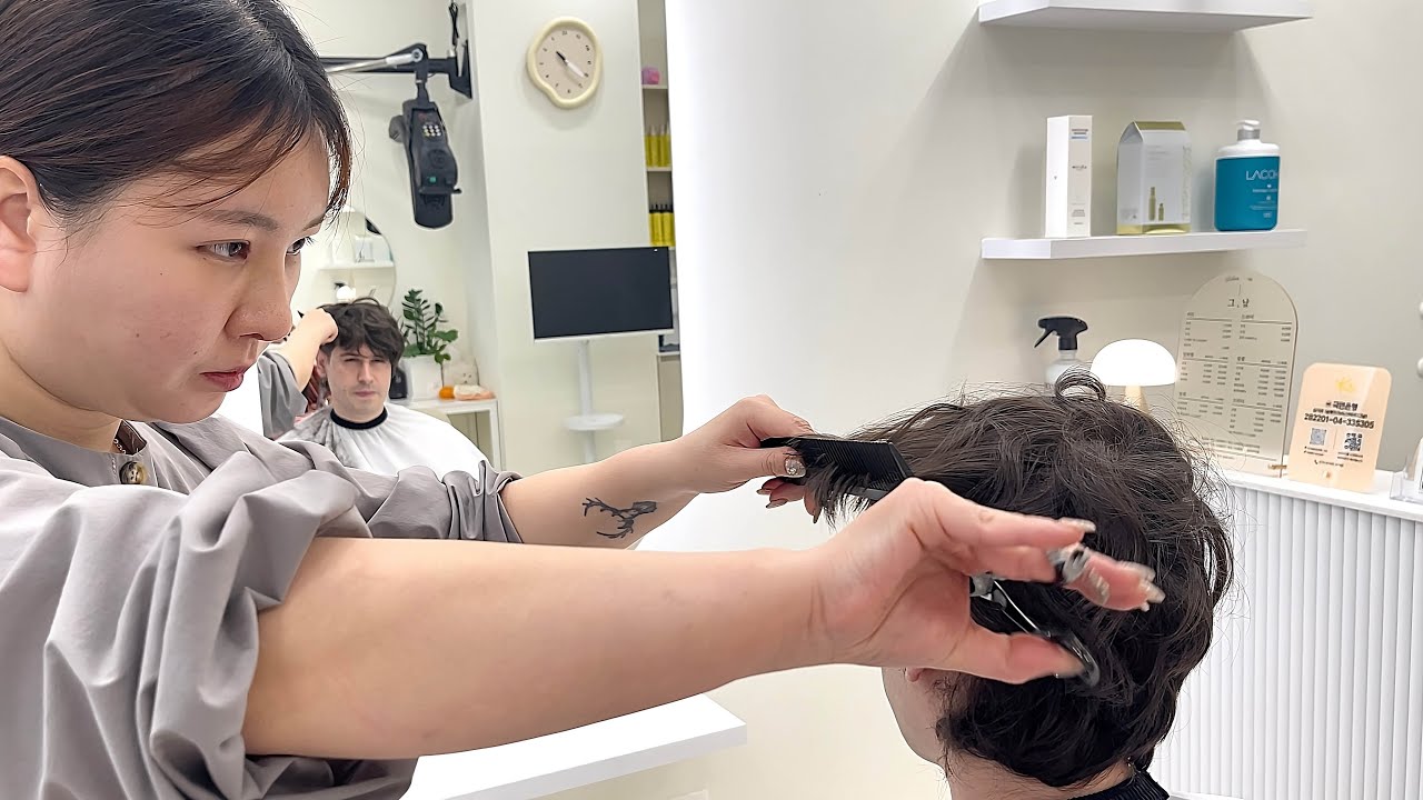 ✂️ Korean Lady Barber Gave Me a Haircut and Changed My Look Completely! ✂️ 4K Haircut Transformation