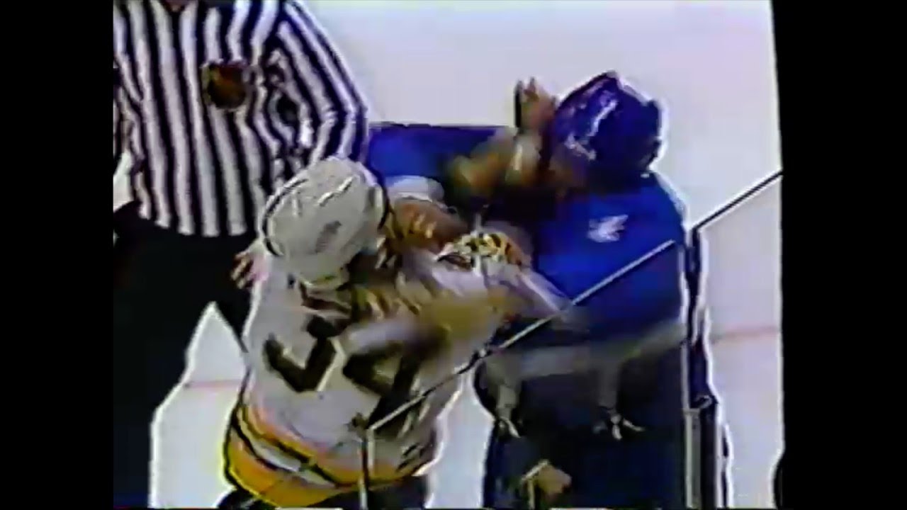 Lyndon Byers Vs. Terry Carkner Oct. 29th, 1987