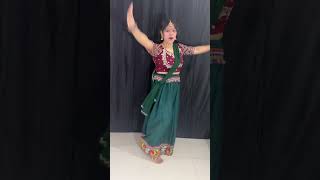 Mera Piya Ghar Aaya | Wedding Dance Song | Simple Dance Steps | Sangeet Dance |