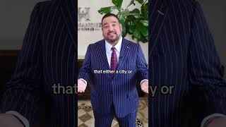 What’s the difference between jail and prison? 😬 ##texas##viral##lawyer##reaction##kattwilliams##jai