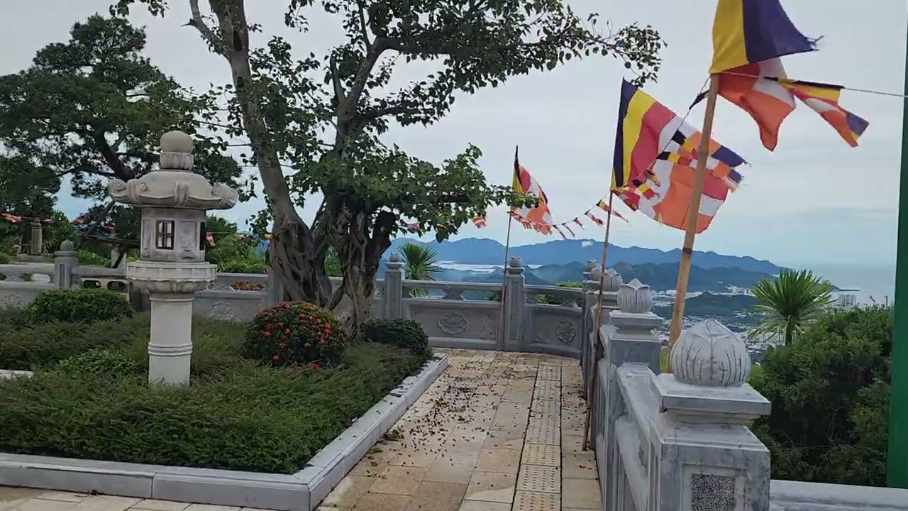 Trúc Lâm Phụng Thùy Sơn