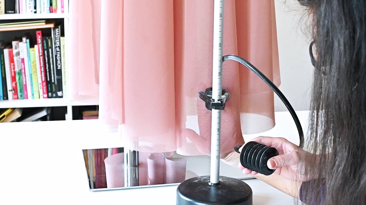 Come accorciare facilmente l'orlo di una gonna con il segnaorli