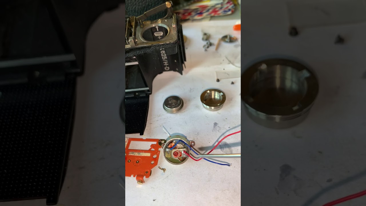 Rollei 35 T light meter current flow YouTube