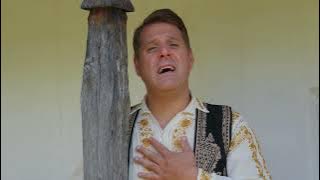 Georgel Nuca - Am pe mine haine ude | Official Video