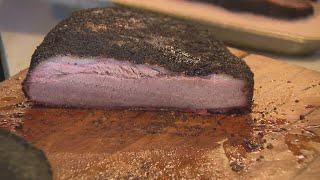 Top-rated Sanders BBQ Supply Co. hosts tailgate party for Bears fans