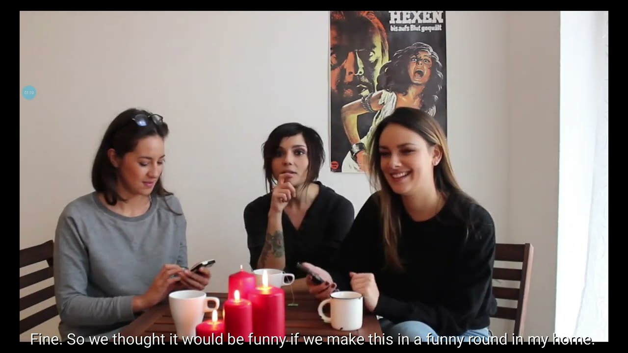 Janina & Linda Christmas Q&A (English subtitles)