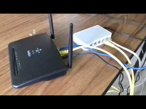 Vídeo: Com Configurar I Connectar Un Router