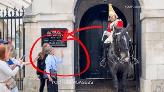 NEVER SEEN BEFORE! King’s Guard Tells Them Where To Touch The Horse