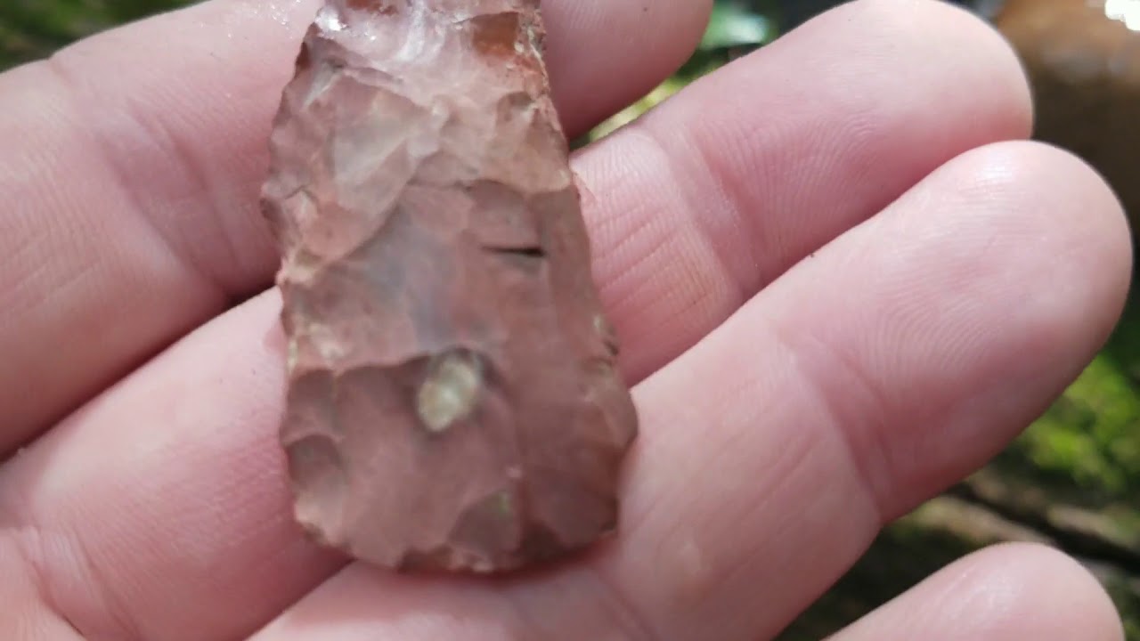 Arrowhead hunting central Indiana in the creeks YouTube