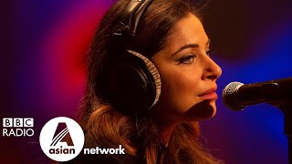 Kanika Kapoor &amp; The 515 Crew - Jugni 2.0 - Asian Network Live Session