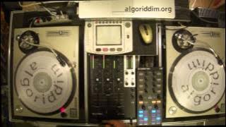 Far East (Barry Brown, Leroy Smart, Sugar Minott, Barrington Levy)