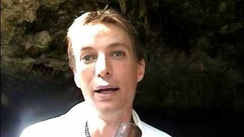 How to Play the Didgeridoo  Part 3 Healing and How to Make Sounds