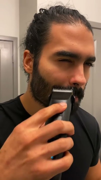 How To Get The Gigachad Beard - YouTube