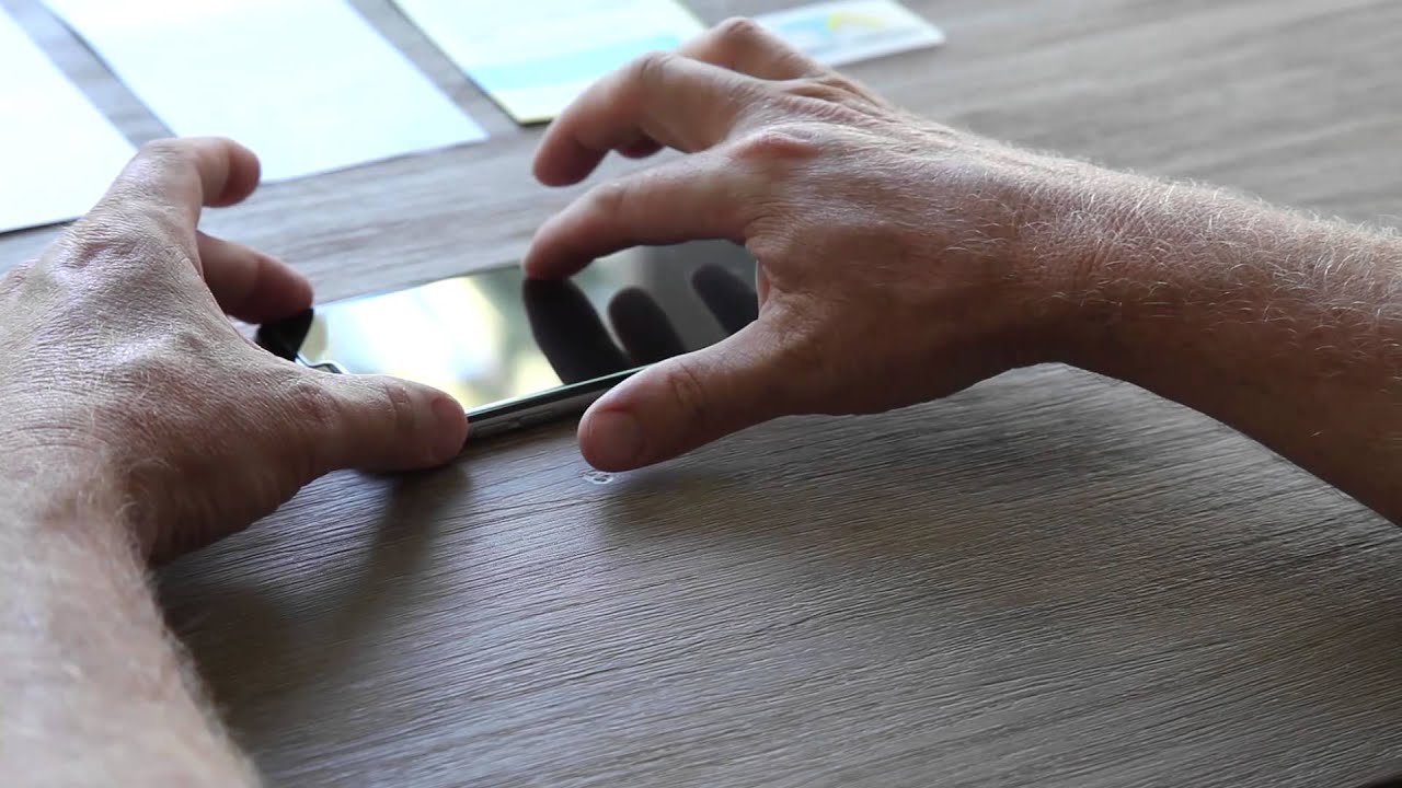 Tech Armor iPhone 6 and 6 Plus Ballistic Glass Installation Video