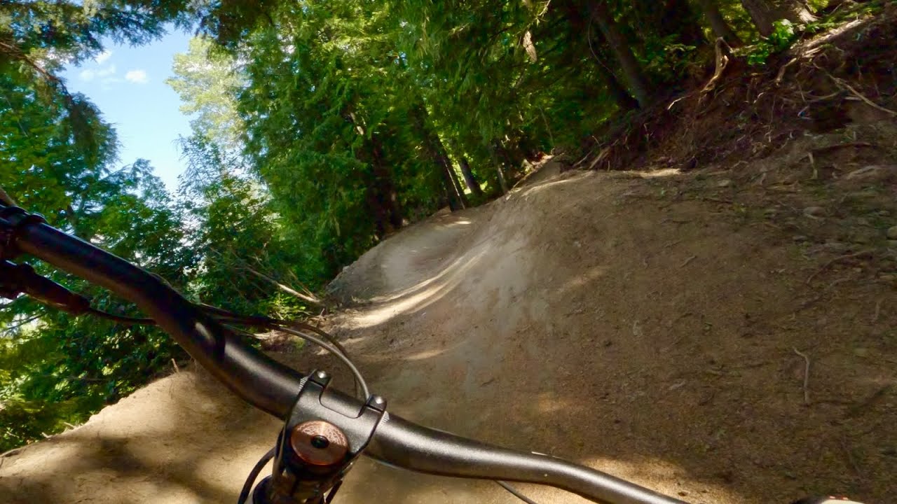 Red Mountain Bike Park - Columbia Avenue (Green Flow)