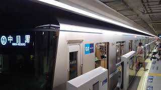 東京メトロ日比谷線  東京メトロ13000系 13140F 7両編成  H-01 中目黒 行  虎ノ門ヒルズ駅 (H-06) 1番線を入線･到着･発車