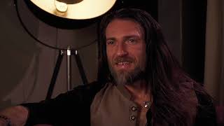 Estas tonne at Dhara Music festival "Listening to Estas Tonne"