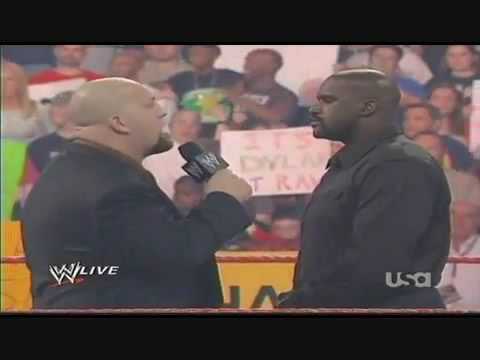 WWE-Shaquille O'Neal confronts Chris Jericho and  Big Show