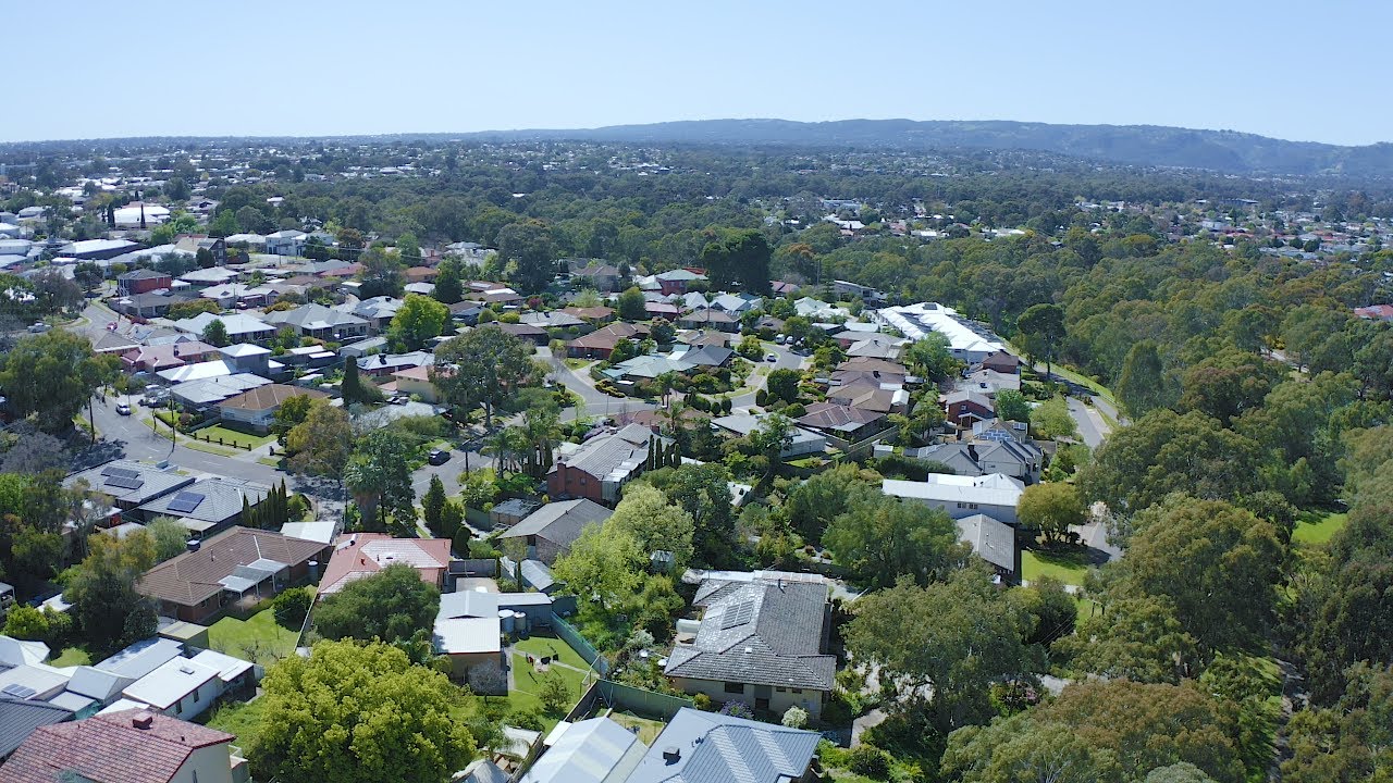 105b Pitman Road, Windsor Gardens YouTube