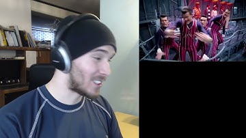 (Reupload) Charmx reacting to We Are Number One but it