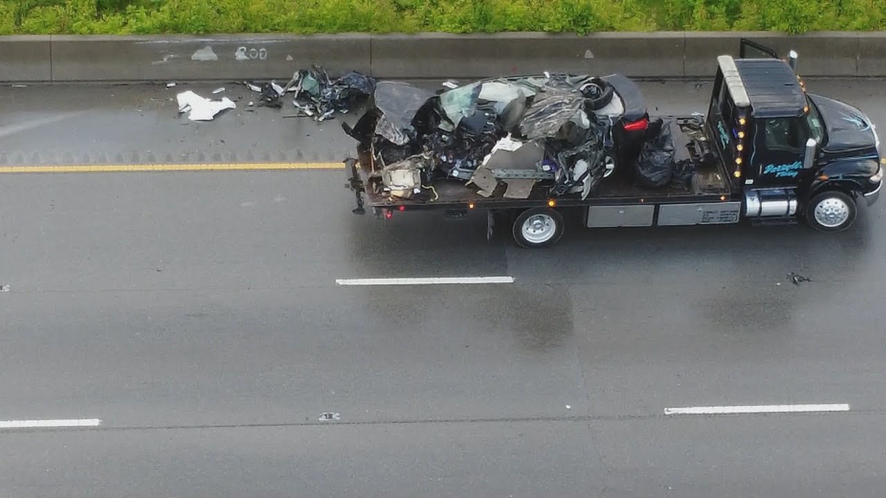 Driver killed, 1 injured in wrong-way crash on I-71 SB - YouTube
