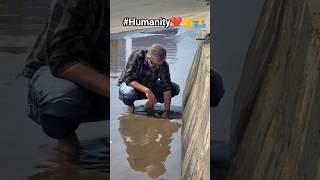 Humanity❤️🥺Help👍✌️ #shorts#short#bestquote#viral#mostwachedshorts#trending#top10shorts#shortstoday