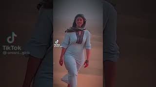 Cy Girl Walking Arabic