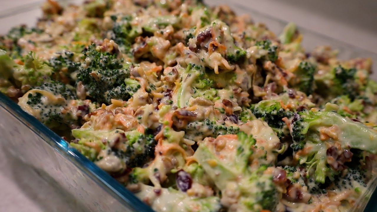 broccoli salad with sour cream and mayo dressing Broccoli Salad with Sour Cream Dressing