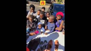 How to BLESS Others🎁👟👠 #divingintolifewithaugustus #donation #gift #gifts #love #hope