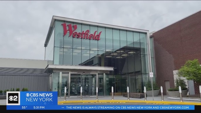 Westfield Mall in Paramus, NJ, USA, a walking tour on 23 May 2022