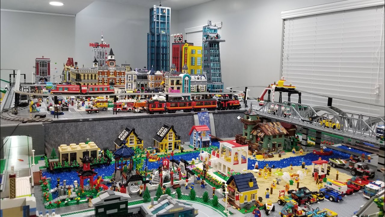 skrot Jeg har en engelskundervisning Overflod COMPLETE OVERVIEW: Huge 360 Square Foot LEGO City!!! - YouTube