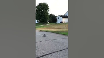 Traxxas slash 4X4 speed run