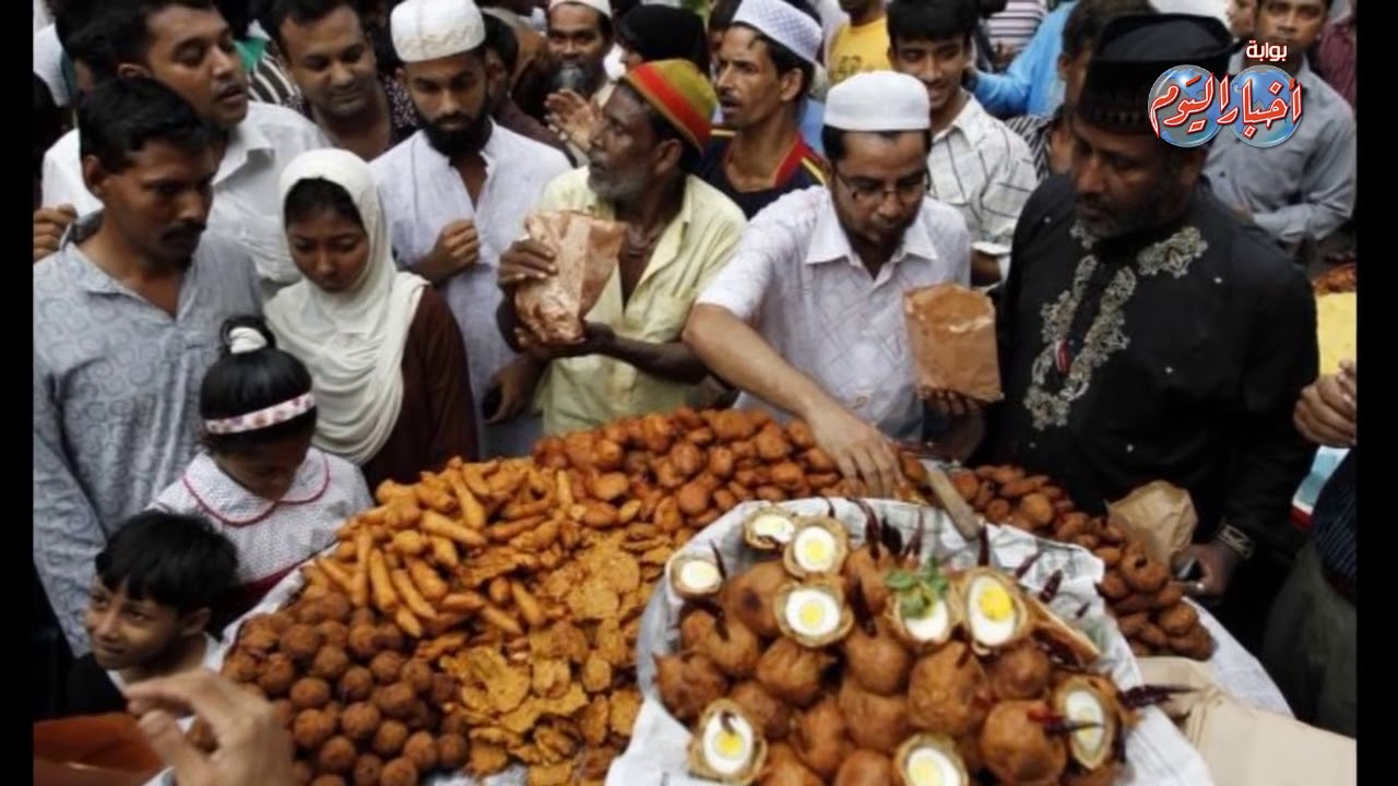 Можно курить после ифтара в месяц рамадан. Ифтар в Африке. Бангладеш еда. Пища в Бангладеше. Ифтар Бангладеш.