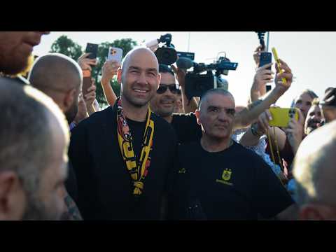 Vasilis Spanoulis Arrives in Front of 6,000 ARIS Fans