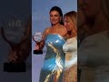الفنانه دينا فؤاد اثناء تكريمها في مهرجان ديرجيست