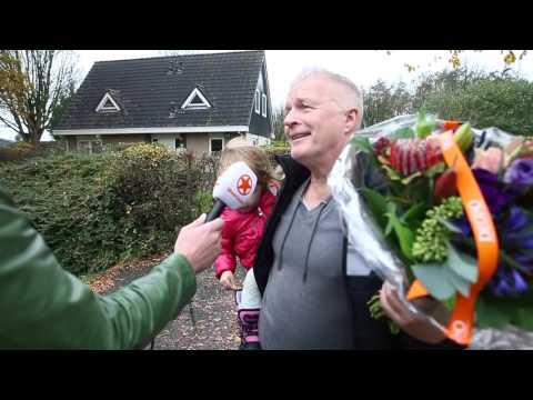 Peter Jan Rens bij zijn nieuwe huis in Culemborg