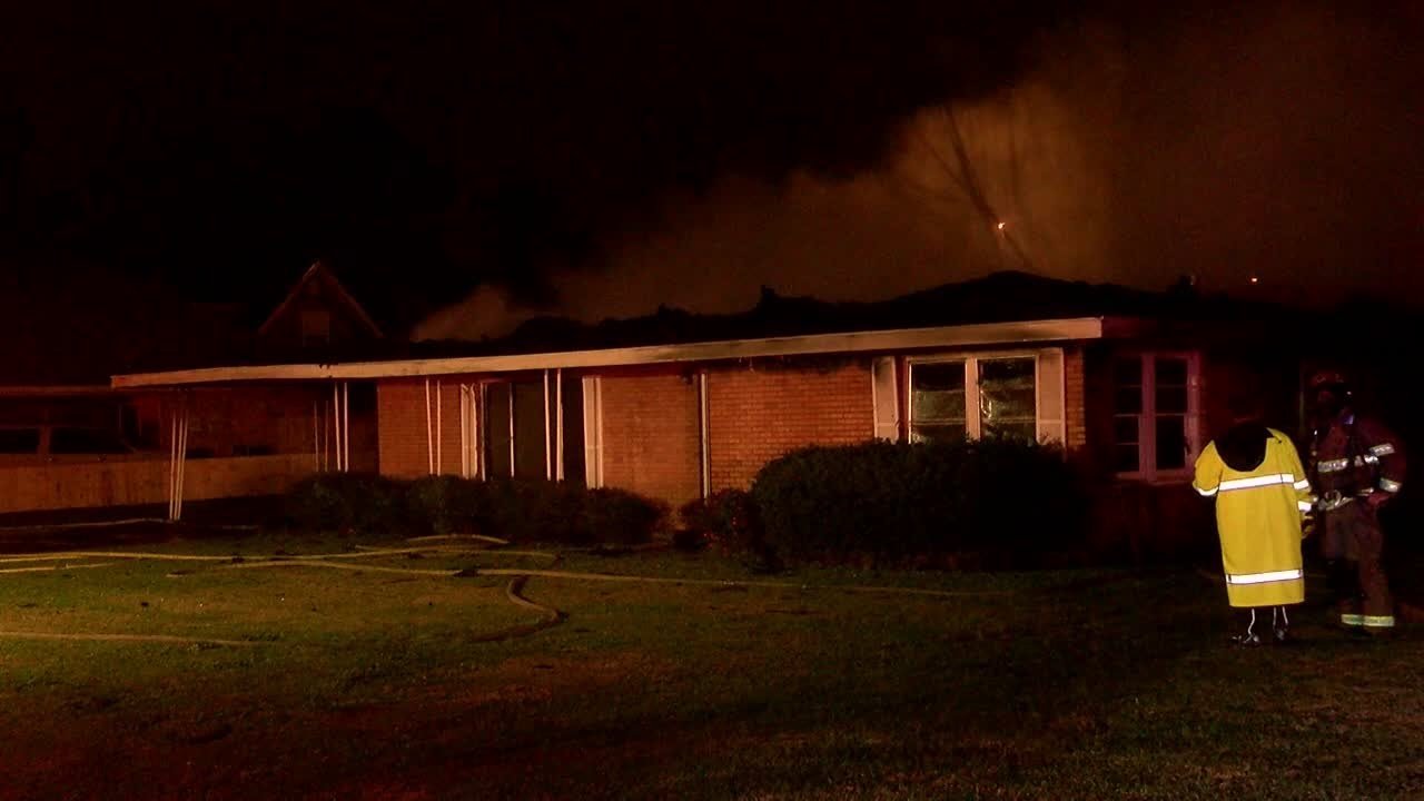Lafayette firefighters investigating house fire - YouTube
