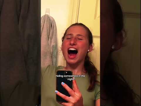 singing Don’t Stop Believing in the shower😳 #dontstopbelieving #live @journey