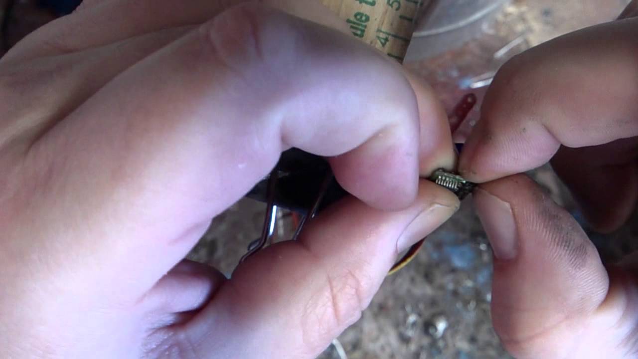 Reversing Servos: Rewiring to reverse rotation