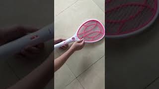 How to try a Night Cat electric bug zapper racket