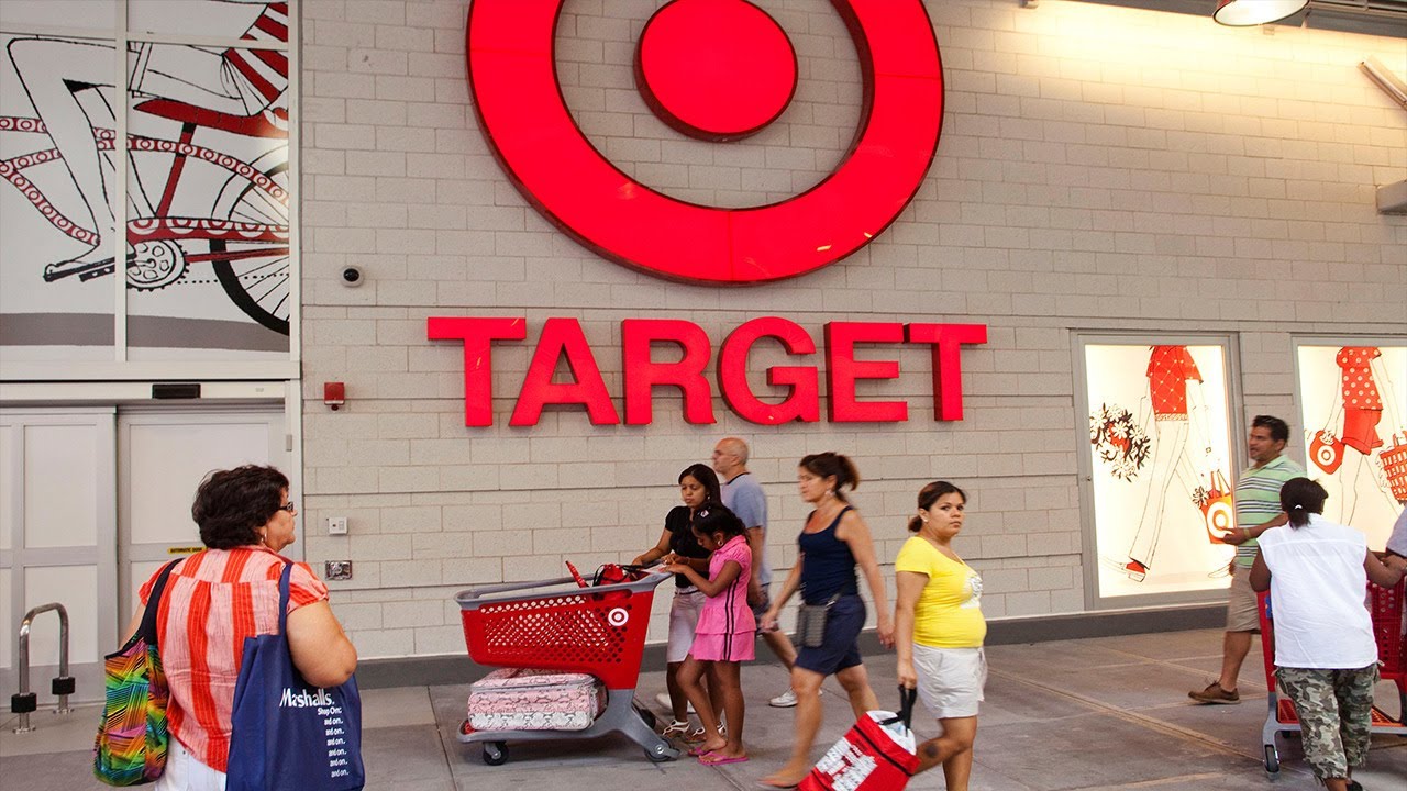 Target, PetSmart Look to Reverse Downward Trend, Cramer’s ‘Control’ Pick Target, PetSmart Look to Reverse Downward Trend, Cramer’s ‘Control’ Pick