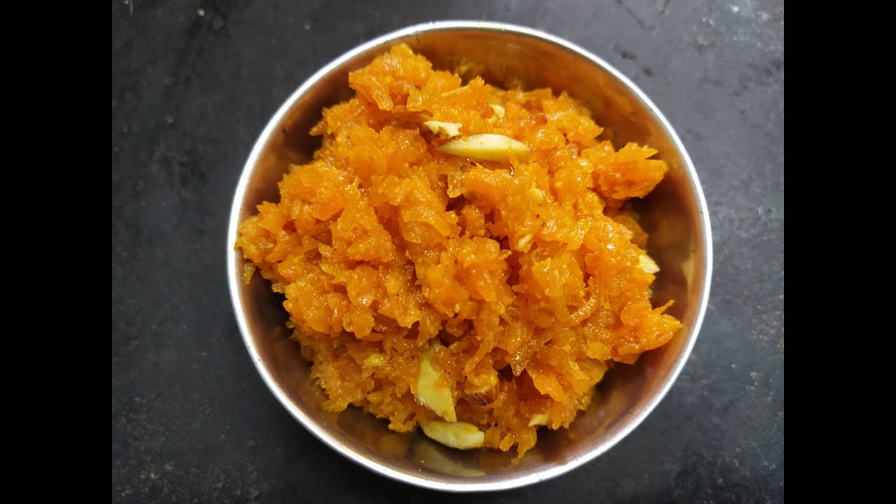 ఎంతో నోరూరించే క్యారెట్ హల్వా || CARROT HALWA || GAJAR KA HALWA - YouTube