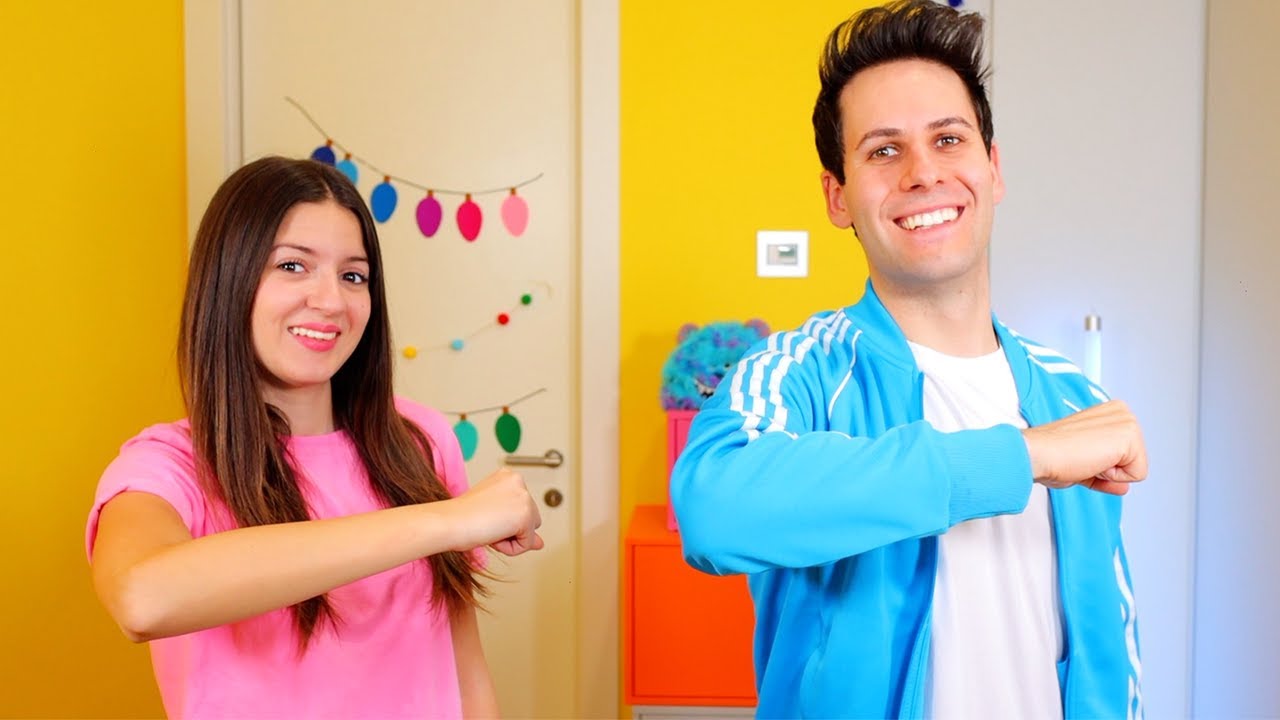 COREOGRAFIA NUOVA CANZONE ME CONTRO TE 