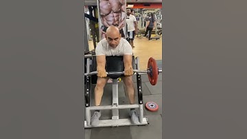 Biceps preacher curl zig zag rod workout gym passion