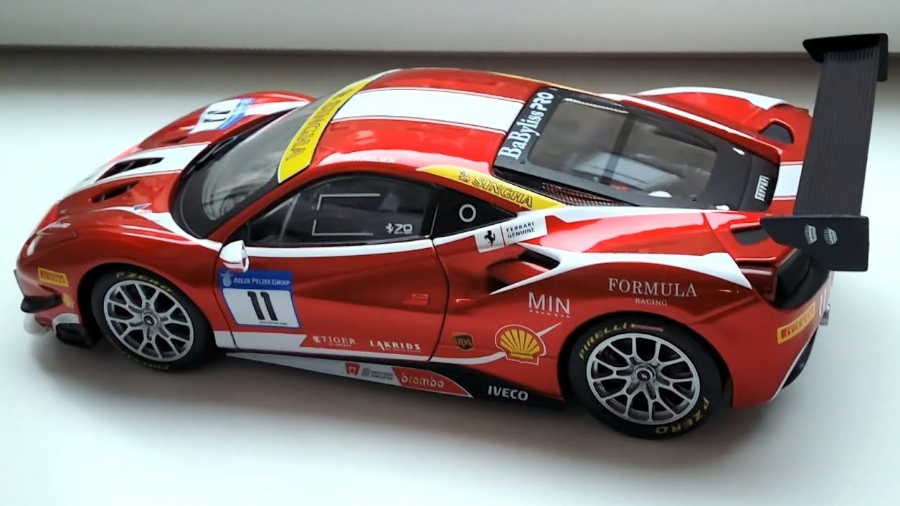 Reviewing the 1/24 Ferrari 488 Challenge by Bburago 