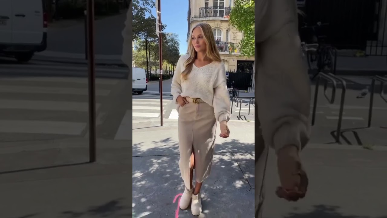 Spijkerrok Met Split Beige... A Timeless Essential | FashionMusthaves.nl