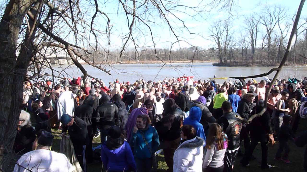 Polar Bear Plunge Waterville, Ohio Jan 1, 2015 YouTube