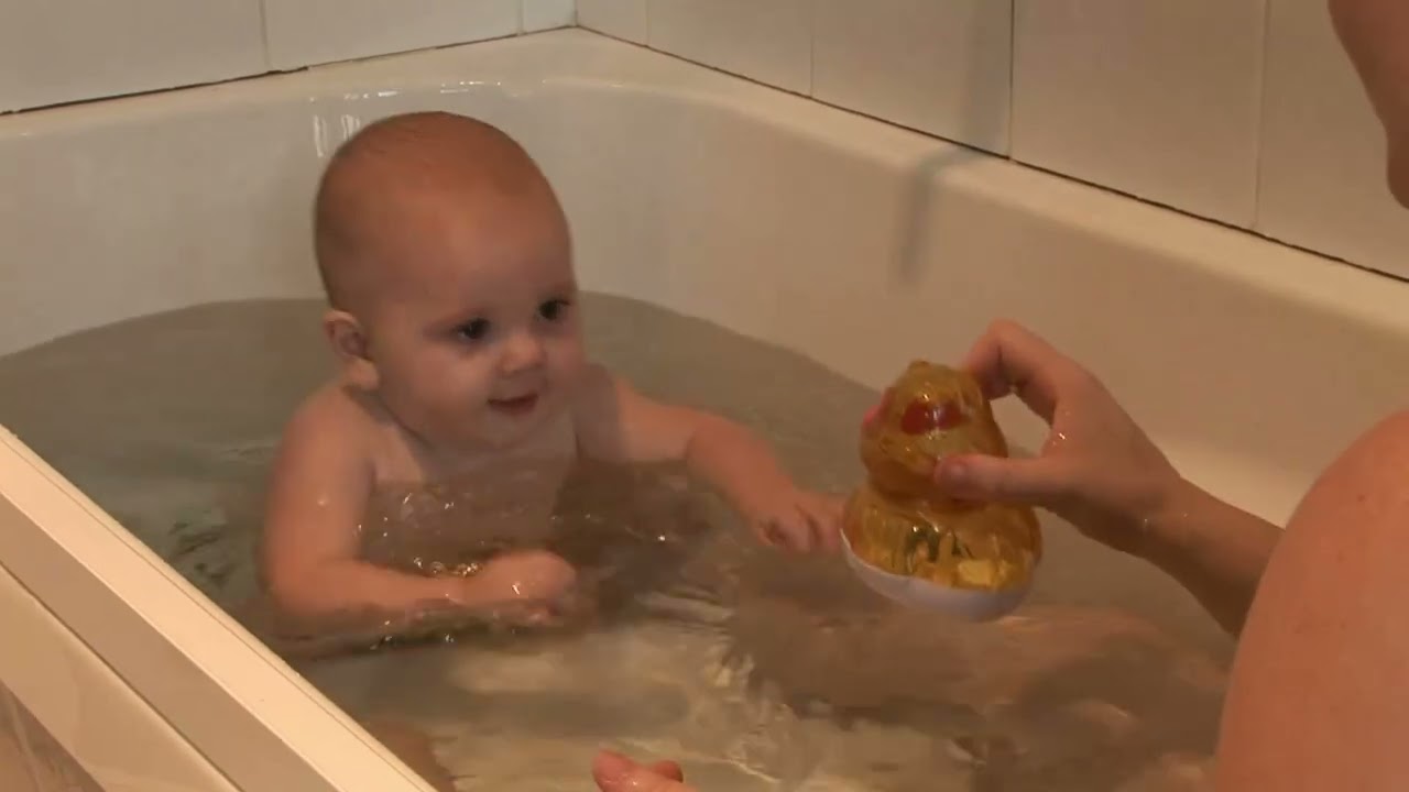 Baby Swim | Evie 9 Months Bath Time Swim