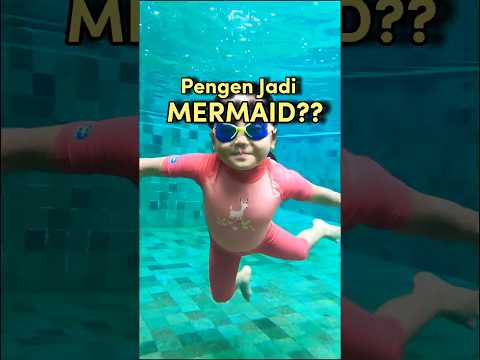 Mermaid cilik nih #shorts #swimming #berenang #jagorenang #zahra